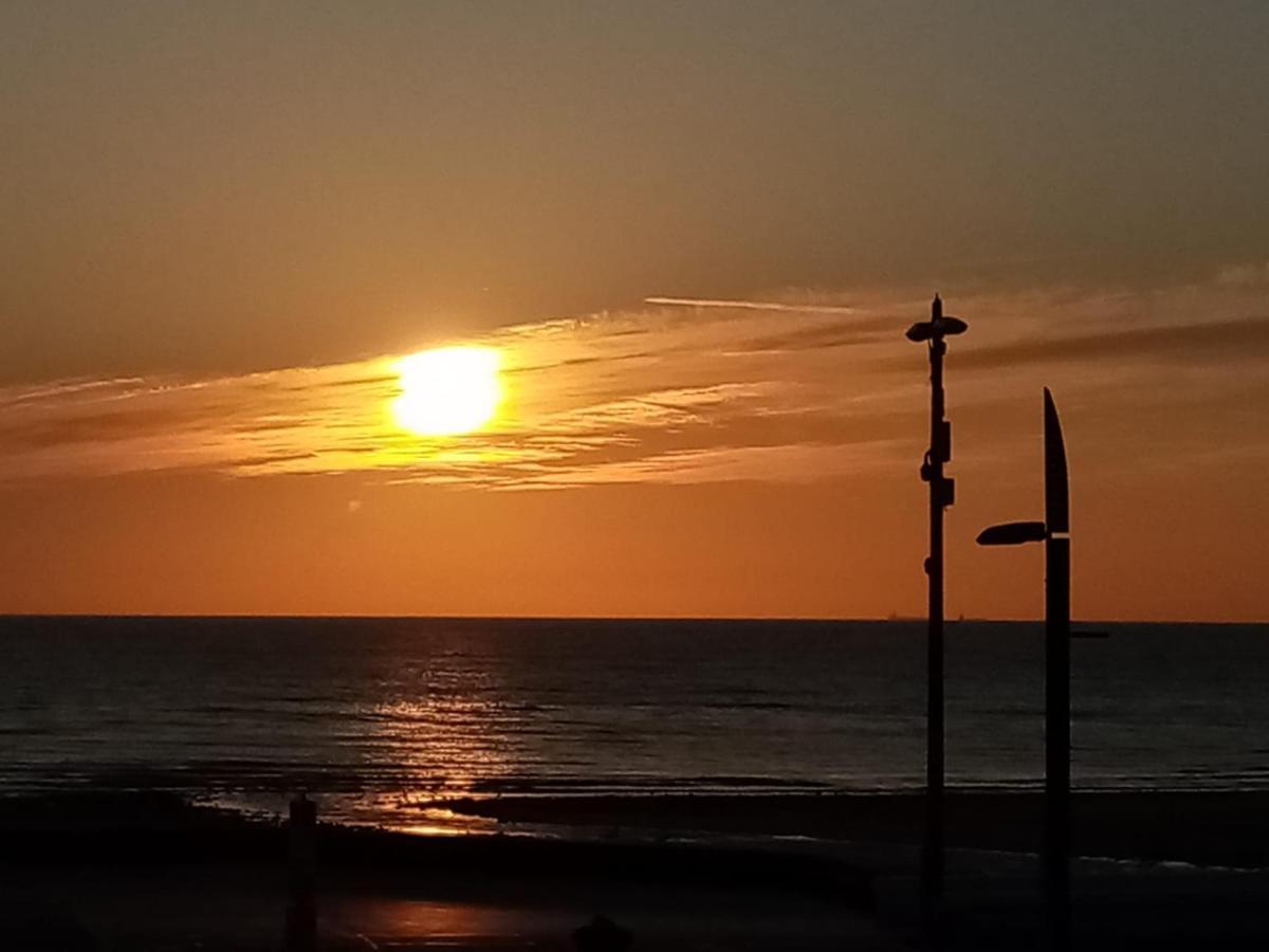 Appartement Wimereux "Les Pieds Dans L'Eau", Parking, Wifi ภายนอก รูปภาพ