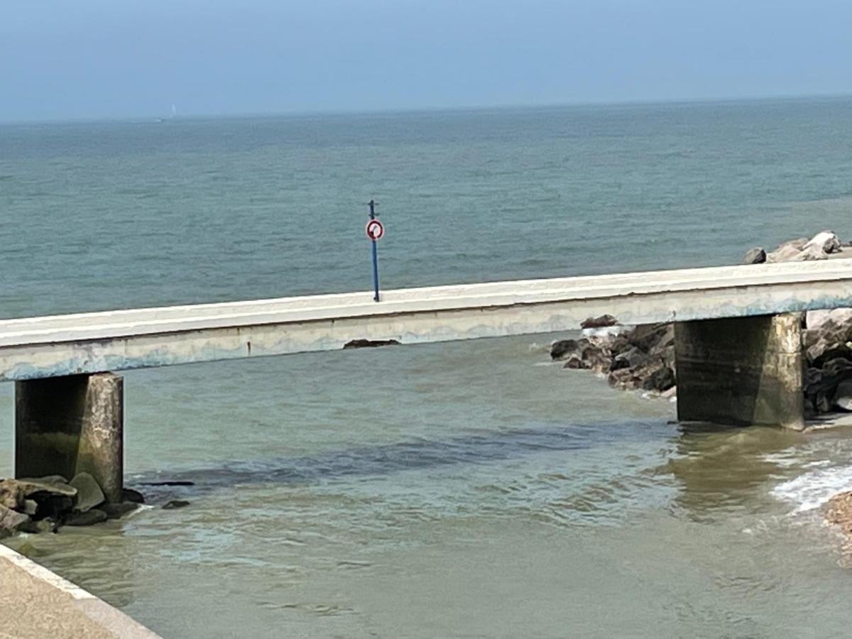 Appartement Wimereux "Les Pieds Dans L'Eau", Parking, Wifi ภายนอก รูปภาพ